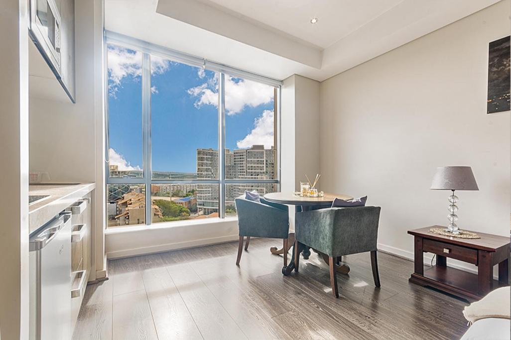 جوهانسبورغ Sandton Skyline Luxury Space المظهر الخارجي الصورة